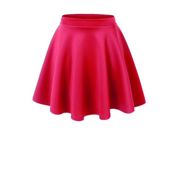 Red skirt made by Johnny nwt size large short mini - Picture 4 of 9